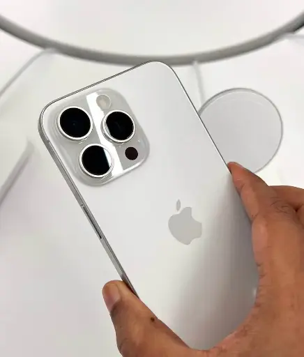 iPhone 15 Pro 256Gb